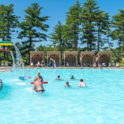 Yogi Bear's Jellystone Park