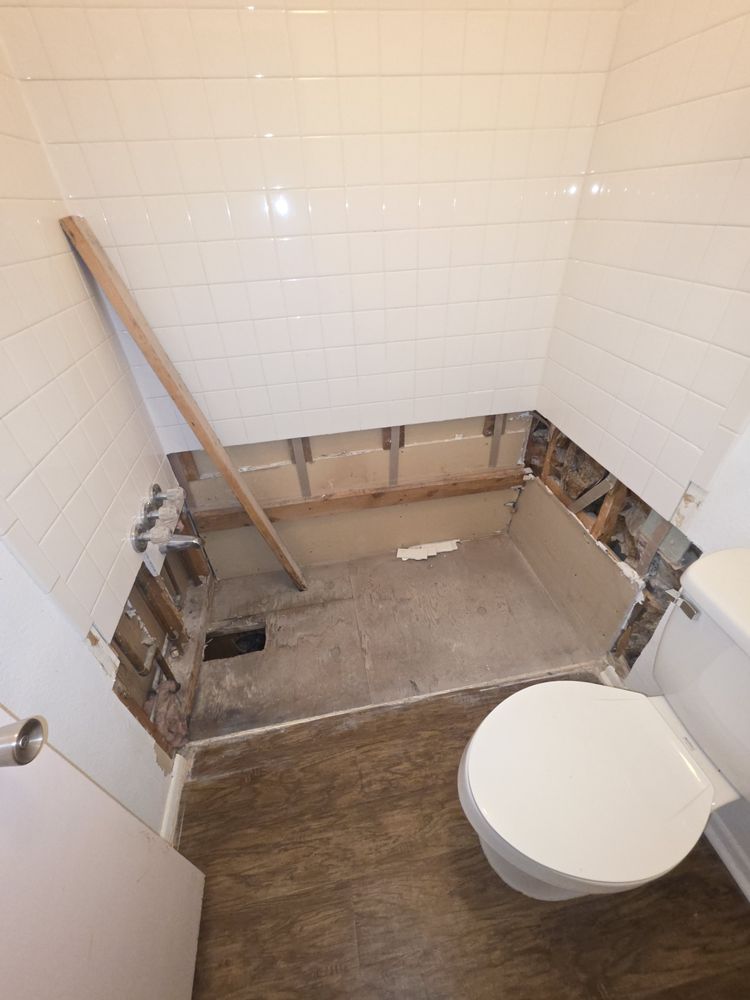 Slide of Midwest Plumbing