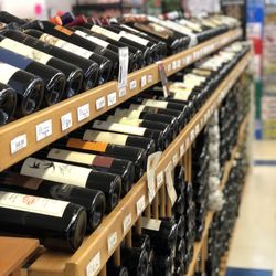 Thorpe's Wines & Spirits - Large selection of wines