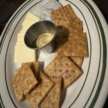 Eebee's Corner Bar - Saltines - Beer Bar Near Me - Washington, DC, District of Columbia Eebee's Corner Bar - Saltines - Beer Bar Near Me - Washington, DC, District of Columbia