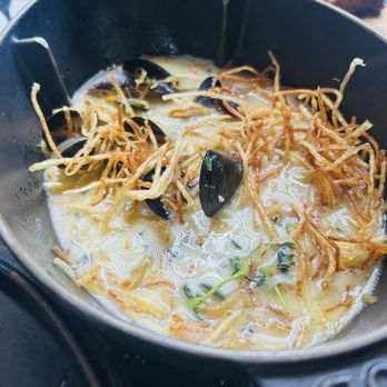 Zinc Bistro - MOULES MARINIÈRES - French Near Me - Scottsdale, Arizona Zinc Bistro - MOULES MARINIÈRES - French Near Me - Scottsdale, Arizona