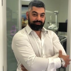 LA STORY - I'm waiting for you! Comes to become more beautiful and successful! Get your best smile!