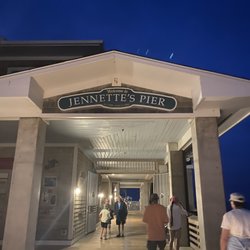 OBX  Campground - Fishing pier closes by 10pm go watch them land stingray and game fish