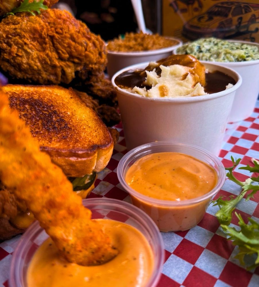 Food from Mother’s Best Fried Chicken