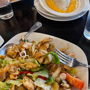 Diho Siam - Pod Se Yu with chicken - Chinese Near Me - Ladera Ranch, California