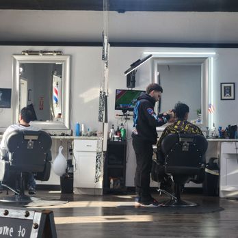 International Barbershop - Barbers Near Me - Brookfield, Wisconsin International Barbershop - Barbers Near Me - Brookfield, Wisconsin