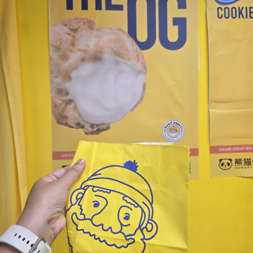 Beard Papa's - Desserts Near Me - Philadelphia, Pennsylvania