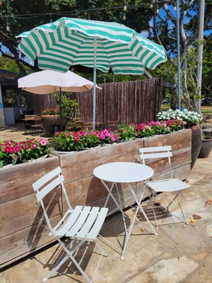 Photo of Barefoot Beach Cafe - Honolulu, HI, US. Oceanfront views