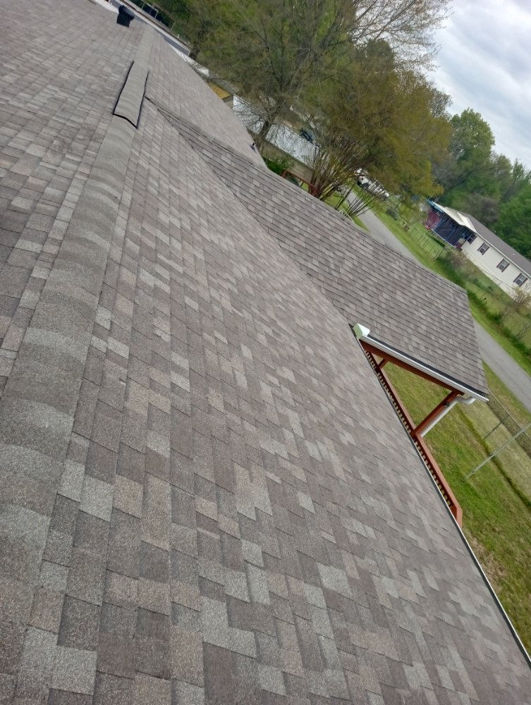 Slide of J&J Roofing