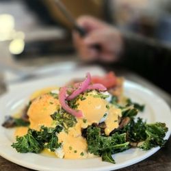 Jam Cafe - Mushroom + Riccota Benedict