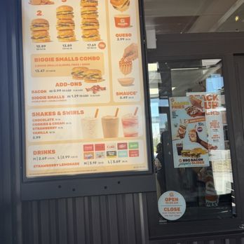 Smalls Sliders - Burgers Near Me - Northglenn, Colorado
