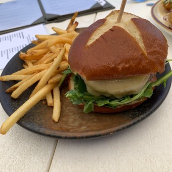 Halter Ranch - Lamb Burger - Wineries Near Me - Paso Robles, California Halter Ranch - Lamb Burger - Wineries Near Me - Paso Robles, California