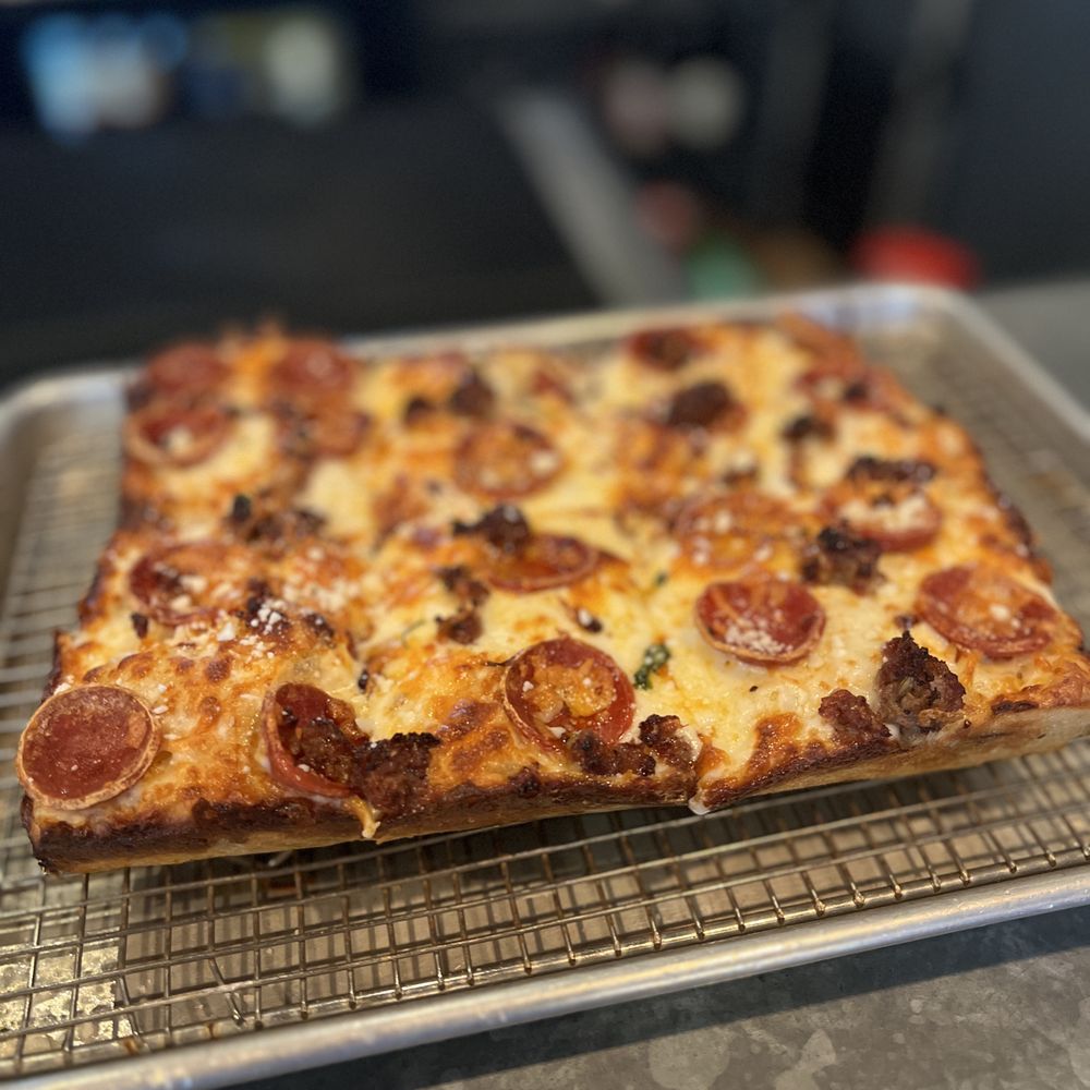 Emmy Squared Pizza - The Gulch - Pizza Near Me - Nashville, Tennessee