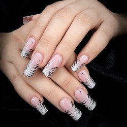 Pure Nails Spa