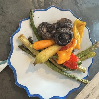 El Refrán - Grilled vegetables - Puerto Rican Near Me - San Juan, Puerto Rico