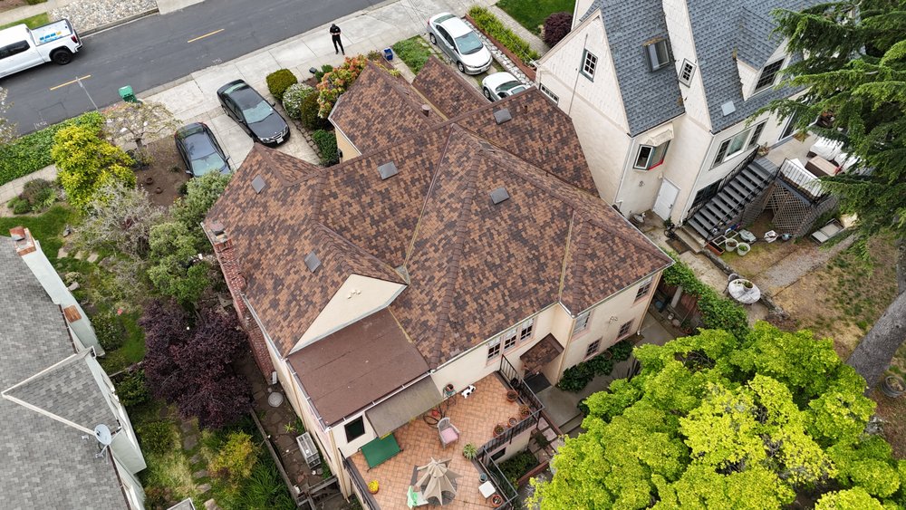 Slide of Lovett & Lovett Roofing