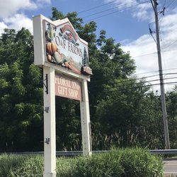O & F Farms - Roadside