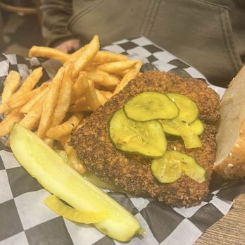 The Bulldog Downtown - Southern Chicken Sandwich - Bars Near Me - Minneapolis, Minnesota The Bulldog Downtown - Southern Chicken Sandwich - Bars Near Me - Minneapolis, Minnesota