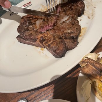 LongHorn Steakhouse - Porter House - Steakhouses Near Me - Round Rock, Texas
