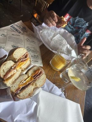 Jaquval Gastropub & Brewery by null