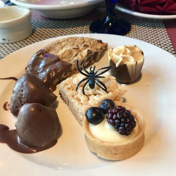 Salty's at Redondo Beach - Some spooky Halloween desserts - Seafood Near Me - Des Moines, Washington Salty's at Redondo Beach - Some spooky Halloween desserts - Seafood Near Me - Des Moines, Washington