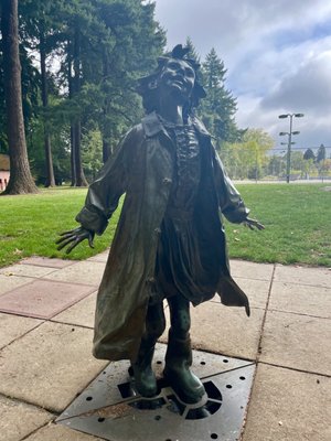 Beverly Cleary Sculpture Garden by null