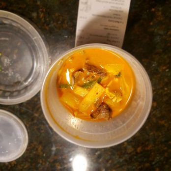 EZ Thai - #29. Red Curry w/ beef and chicken - Thai Near Me - Prince Frederick, Maryland