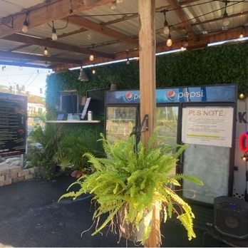 Sims Smoked Barbecue & Seafood - Barbeque Near Me - Seffner, Florida Sims Smoked Barbecue & Seafood - Barbeque Near Me - Seffner, Florida