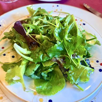 La Couronne - Green Salad - French Near Me - Rouen, 76