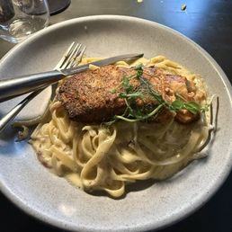 Salmon over Alfredo Salmon over Alfredo