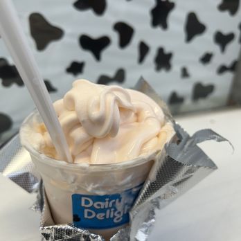 Dairy Delight - Small creamsicle tornado - Ice Cream & Frozen Yogurt Near Me - Malden, Massachusetts