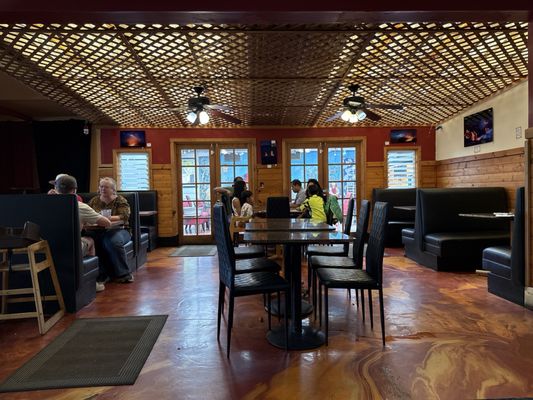 Volcano's Lava Rock Cafe by null