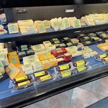 Carr Valley Cheese - Cheese Shops Near Me - Wisconsin Dells, Wisconsin Carr Valley Cheese - Cheese Shops Near Me - Wisconsin Dells, Wisconsin