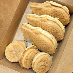 Oishinbo - Make Your Own - Taiyaki and Creamyaki Combo 6pcs for $15
