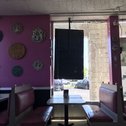 Mi Lupita Bakery and Restaurant - Inside the restaurant looking outside