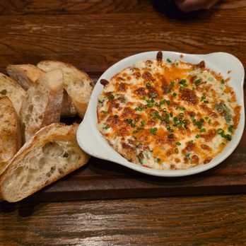 Circa 1922 - Crab Dip - Tapas Bars Near Me - Wilmington, North Carolina