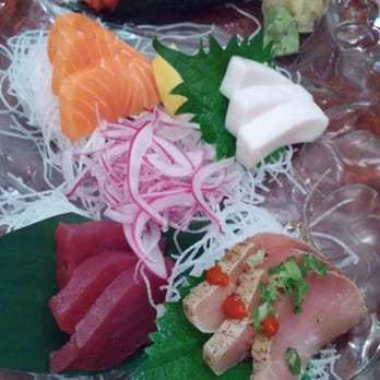 Oshima Sushi - Sashimi set - Sushi Bars Near Me - Everett, Washington