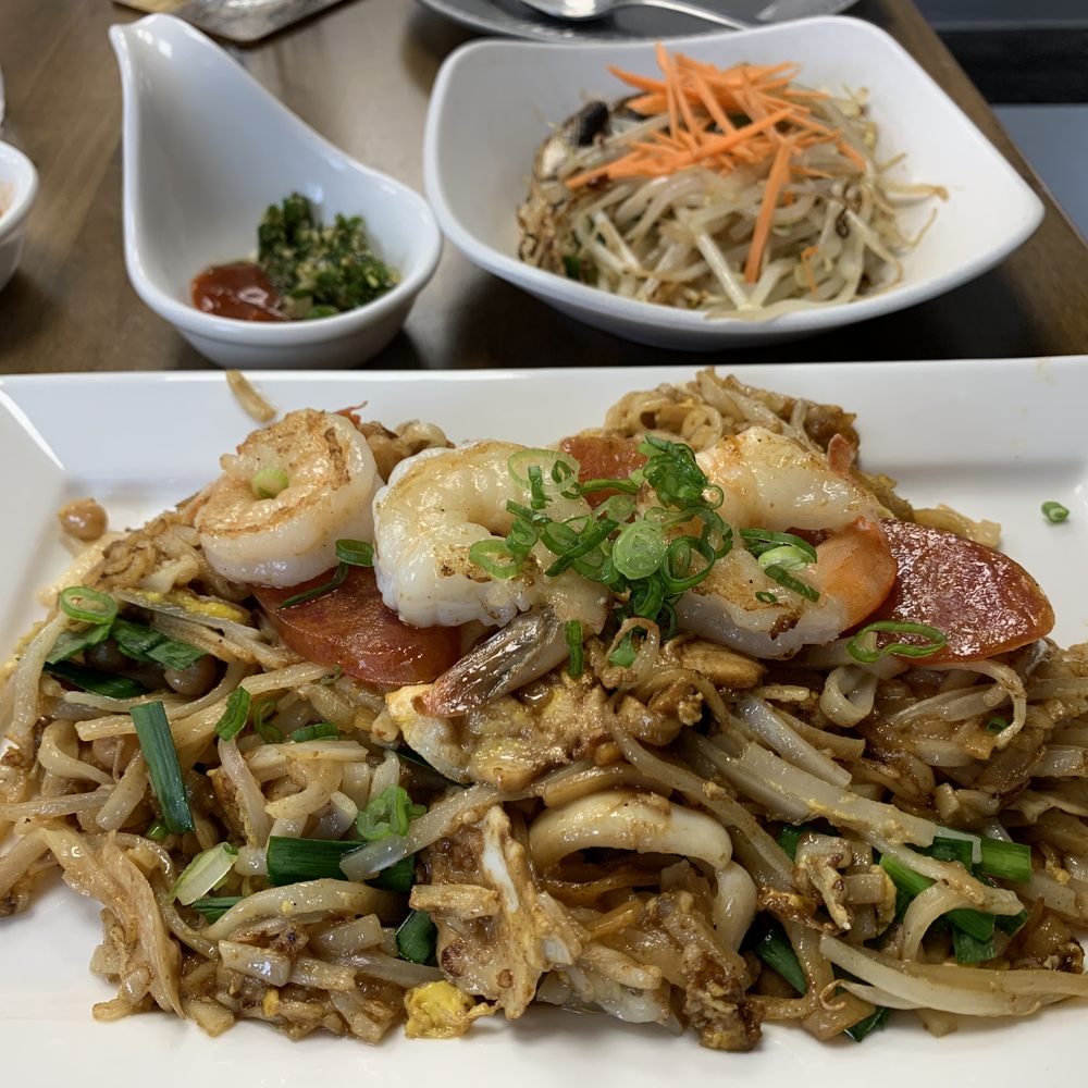 Amayar Kitchen - Bait Noodles - Burmese Near Me - Maywood, New Jersey Amayar Kitchen - Bait Noodles - Burmese Near Me - Maywood, New Jersey