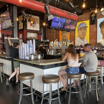 NORTH SHORE TAVERN - Updated August 2024 - 156 Photos & 123 Reviews