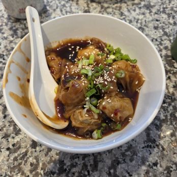 Tasty Gourmet - Wonton in Chili Oil - Cantonese Near Me - Davis, California Tasty Gourmet - Wonton in Chili Oil - Cantonese Near Me - Davis, California