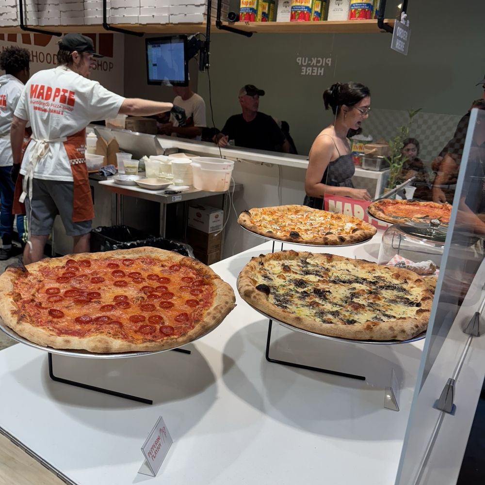 Mad Pie - Available slices. Pepperoni and Fungu. Had supreme on menu. - Pizza Near Me - Honolulu, Hawaii Mad Pie - Available slices. Pepperoni and Fungu. Had supreme on menu. - Pizza Near Me - Honolulu, Hawaii