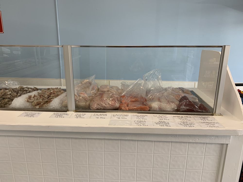 DESTIN CONNECTION SEAFOOD MARKET Updated August 2024 19 Photos & 22