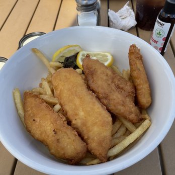 Capsize OXMD - Fish and chips - Bars Near Me - Oxford, Maryland