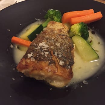 La Mary - Grilled hake. Yes. - Spanish Near Me - Valencia, V