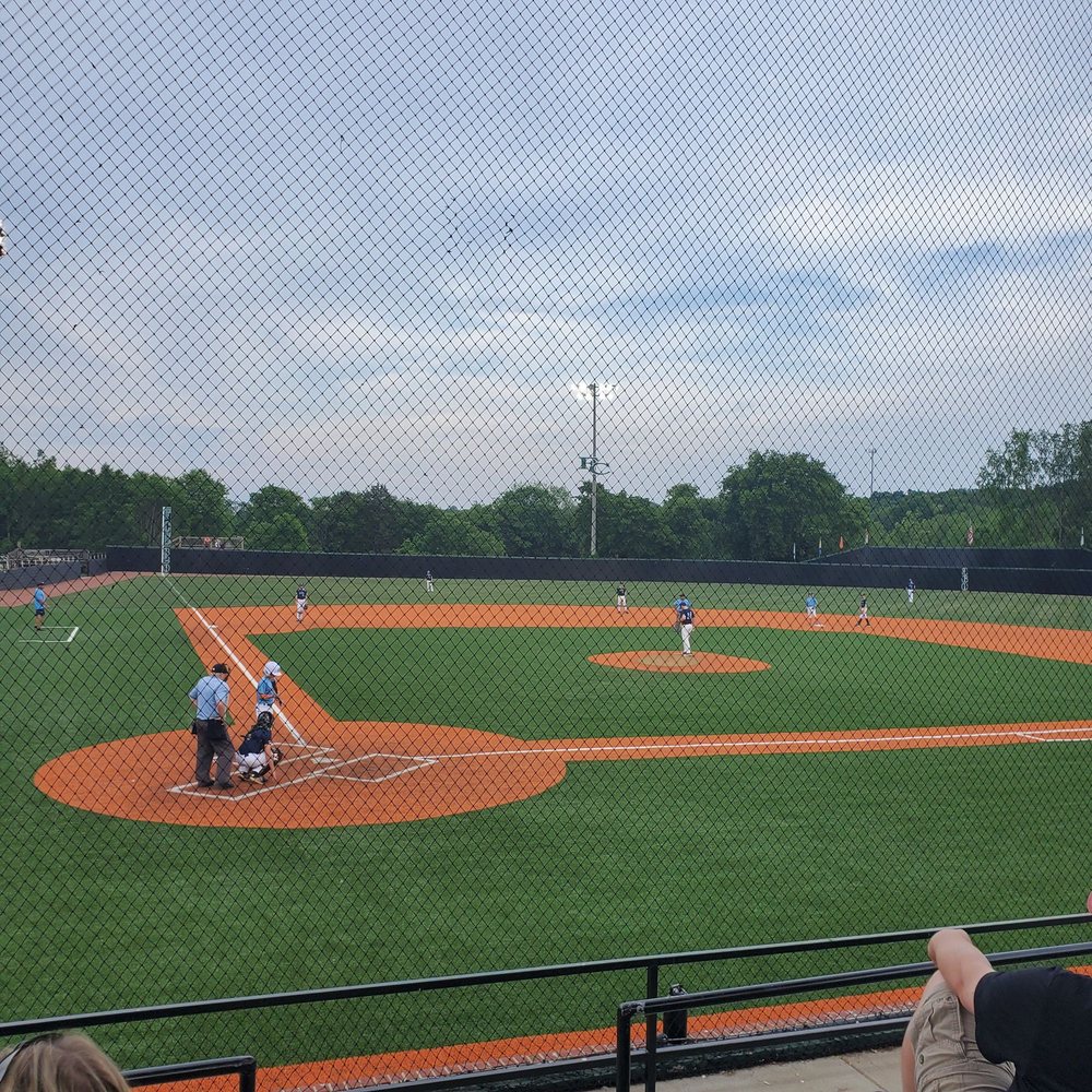 FRIENDSHIP CHRISTIAN SCHOOL 5400 Coles Ferry Pike, Lebanon, Tennessee
