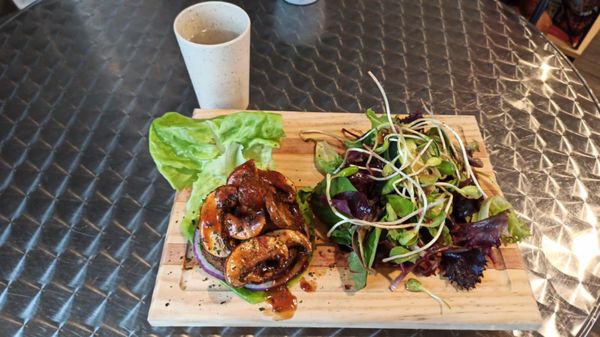Gigi’s The Vegan + Wellness Cafe by null