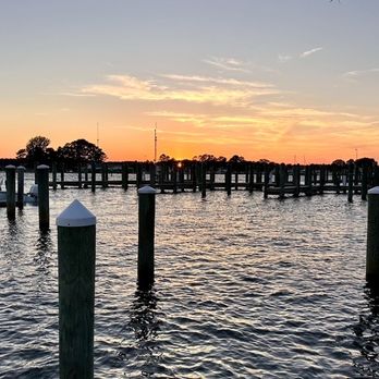 Fisherman's Crab Deck - Seafood Near Me - Grasonville, Maryland Fisherman's Crab Deck - Seafood Near Me - Grasonville, Maryland