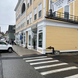 Van Otis Chocolates - Exterior