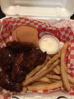 Wings N Rings 111 S Cedar Ridge Dr Duncanville Tx Restaurants Mapquest