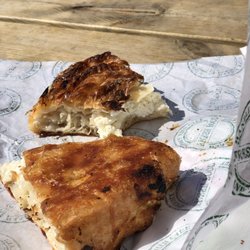 Burek & Ćevapi Mästarna - With Cheese!